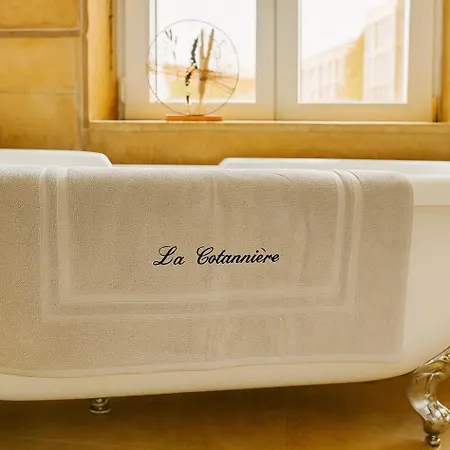 La Cotonniere Downtown 콜마